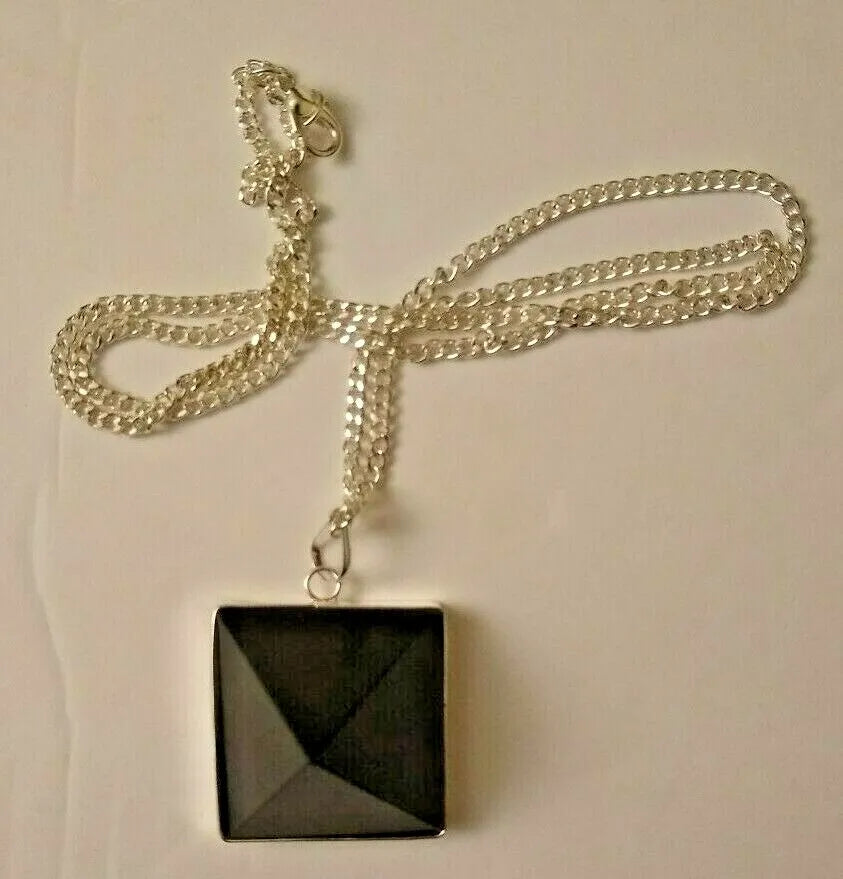 NATURAL AGATE PYRAMID PENDANT, AGATE Gemstone Pendant #MTI156