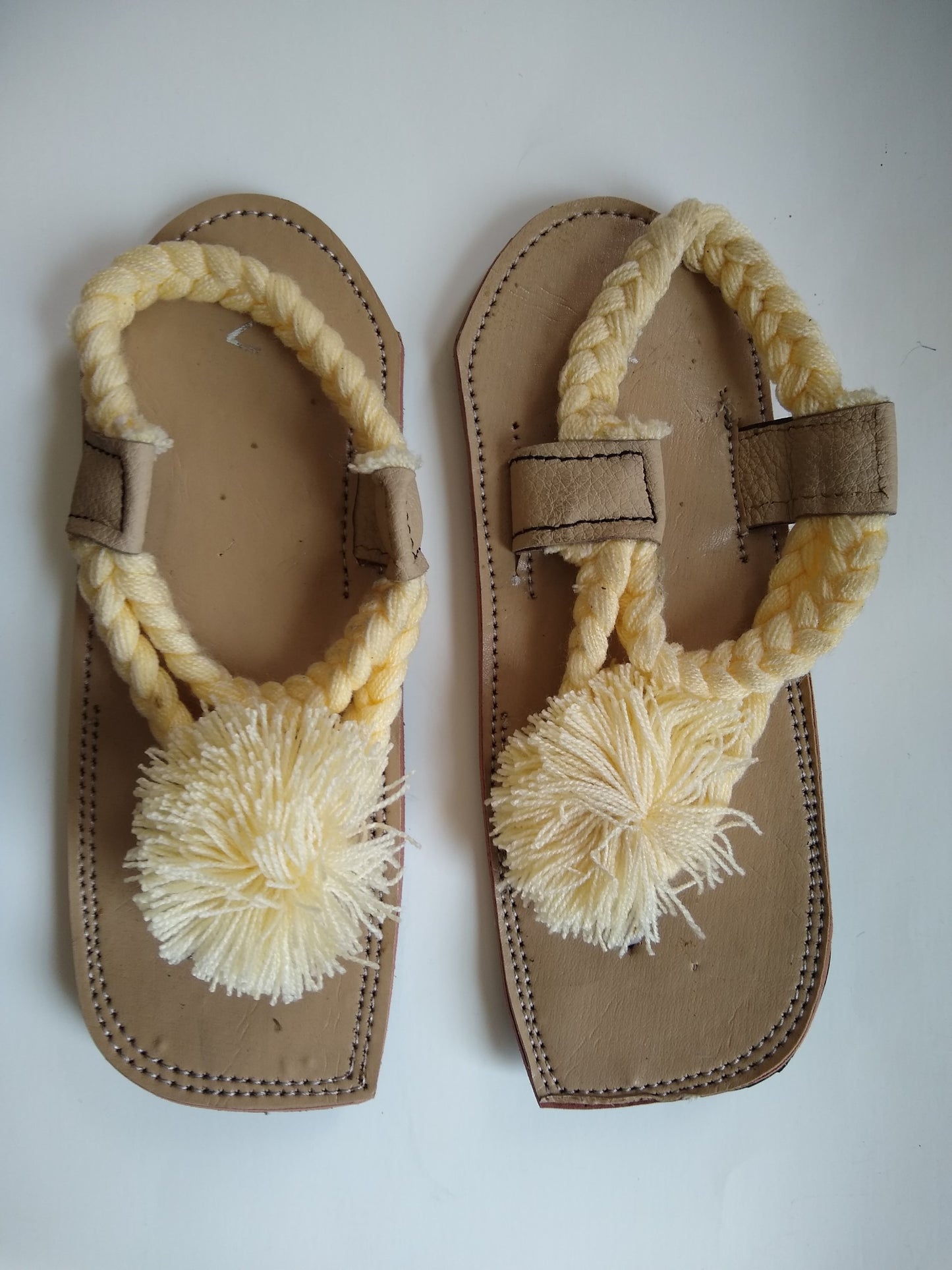 12 pair of PAKISTANI/AFRICAN/YAMENI STYLE TRADITIONAL FLIP FLOP SLIPPER #BBS
